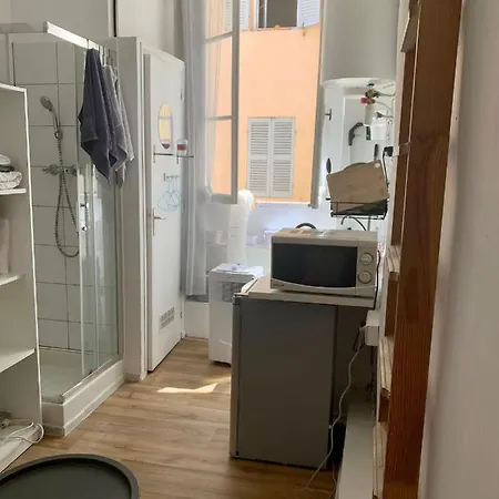 Apartment Studio Vieux Port Rue Pietonne